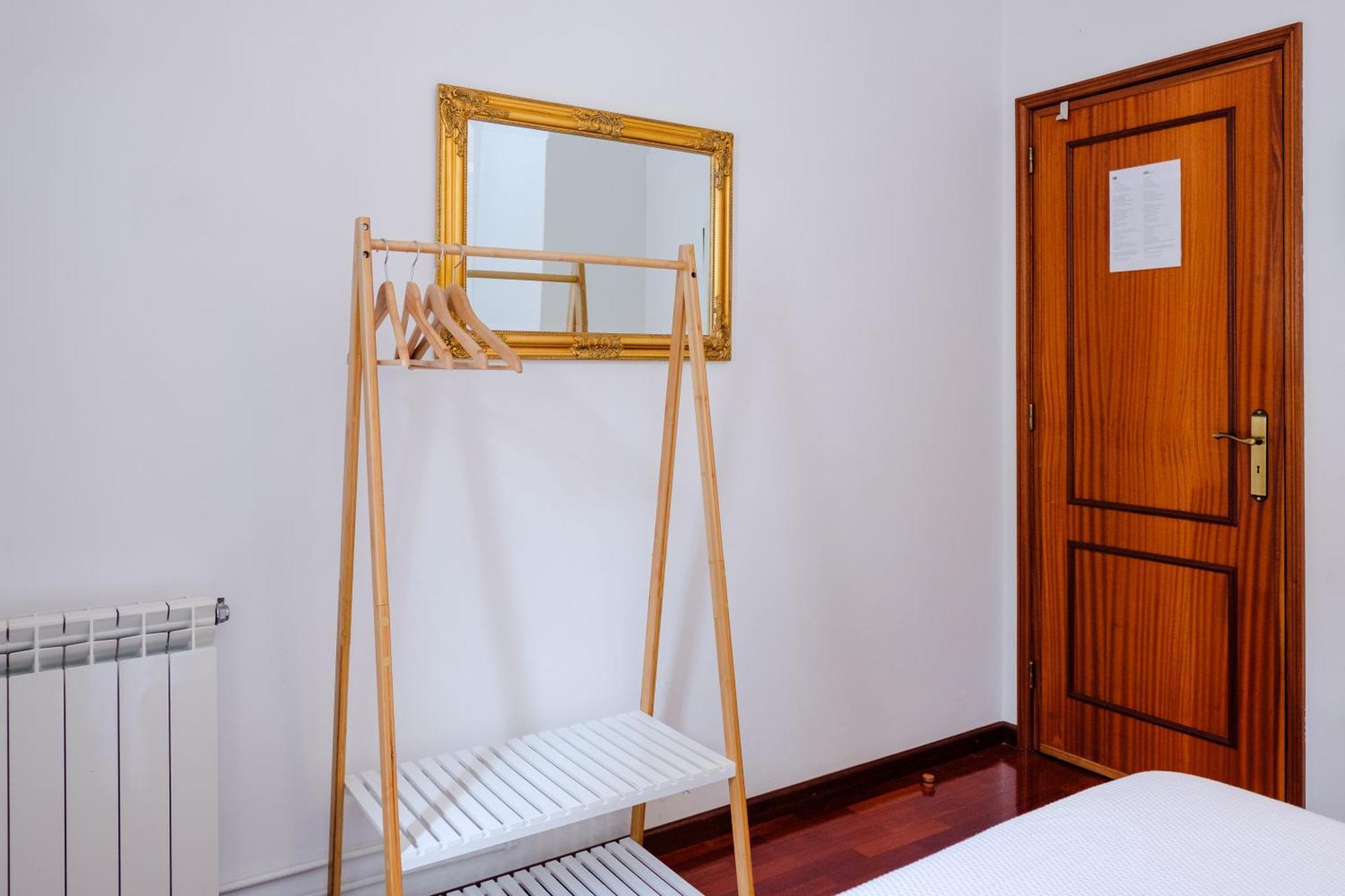 Classico Guesthouse Vila Nova de Gaia Rom bilde