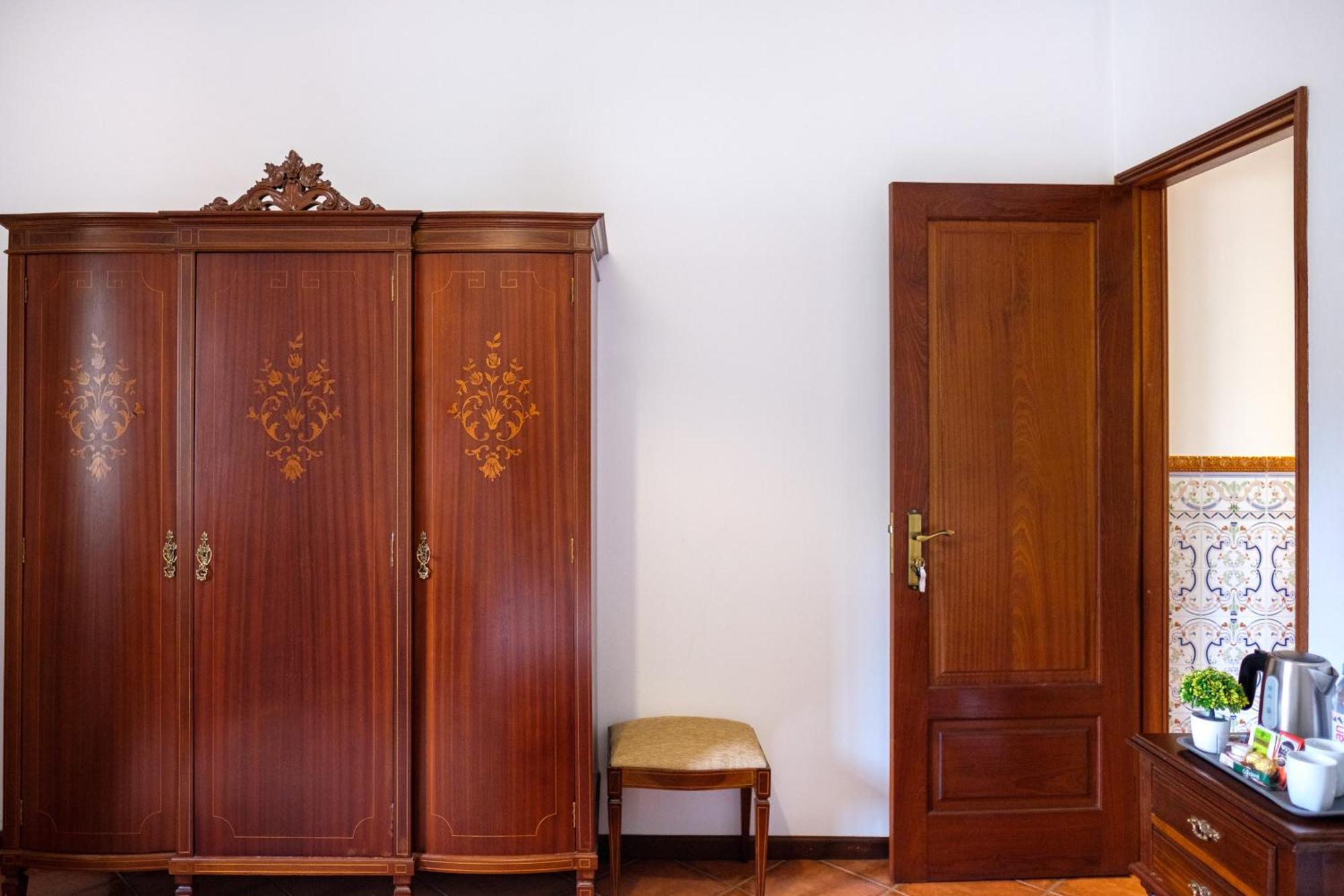 Classico Guesthouse Vila Nova de Gaia Rom bilde